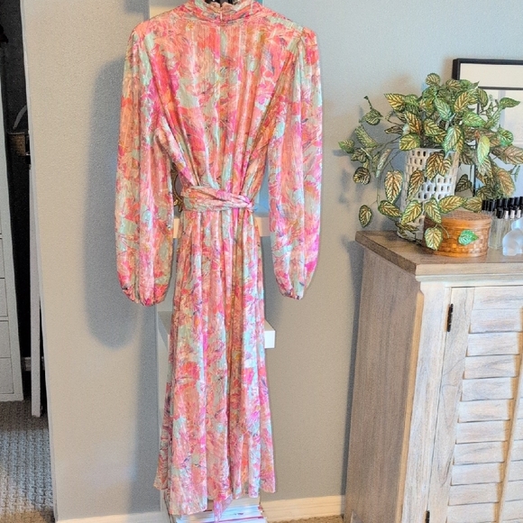 Floral Pink Dress - Picture 4 of 7